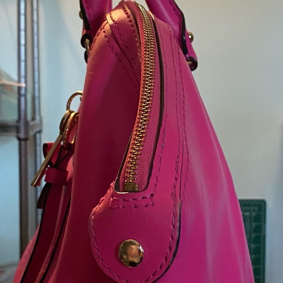 Gorgeous fuchsia hot Barbie pink leather Kate Spade satchel. Gold lurex dot int - Picture 10 of 13